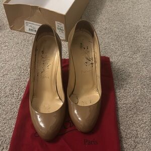 Christian Louboutin Wedge 38.5 brownish nude
